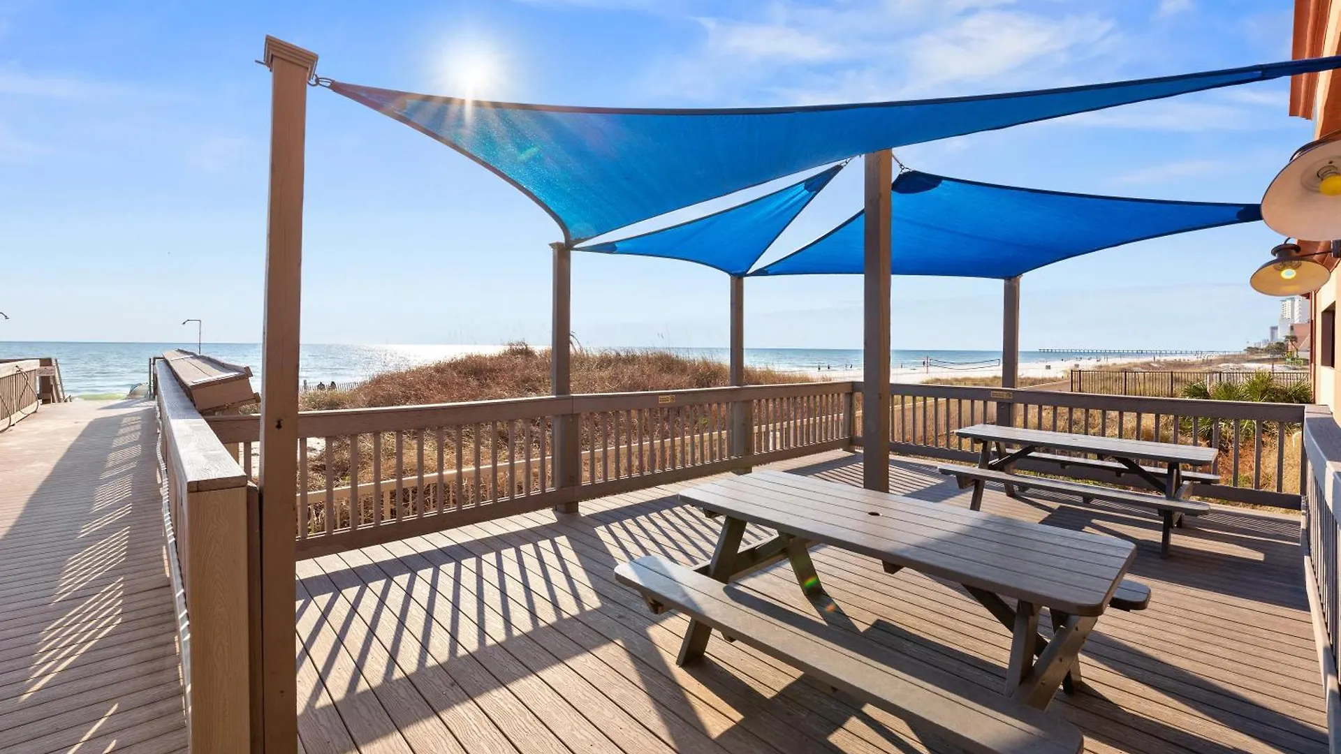 Gulf Front Master Br In Sunrise Beach With Amazing Views! Sleeps 7! Panama City Beach